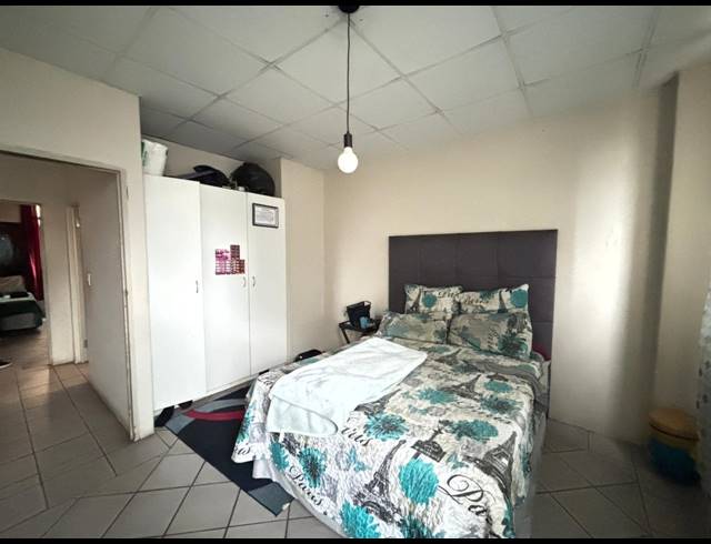 2 BEDROOM APARTMENT FOR SALE IN DURBAN CENTRAL